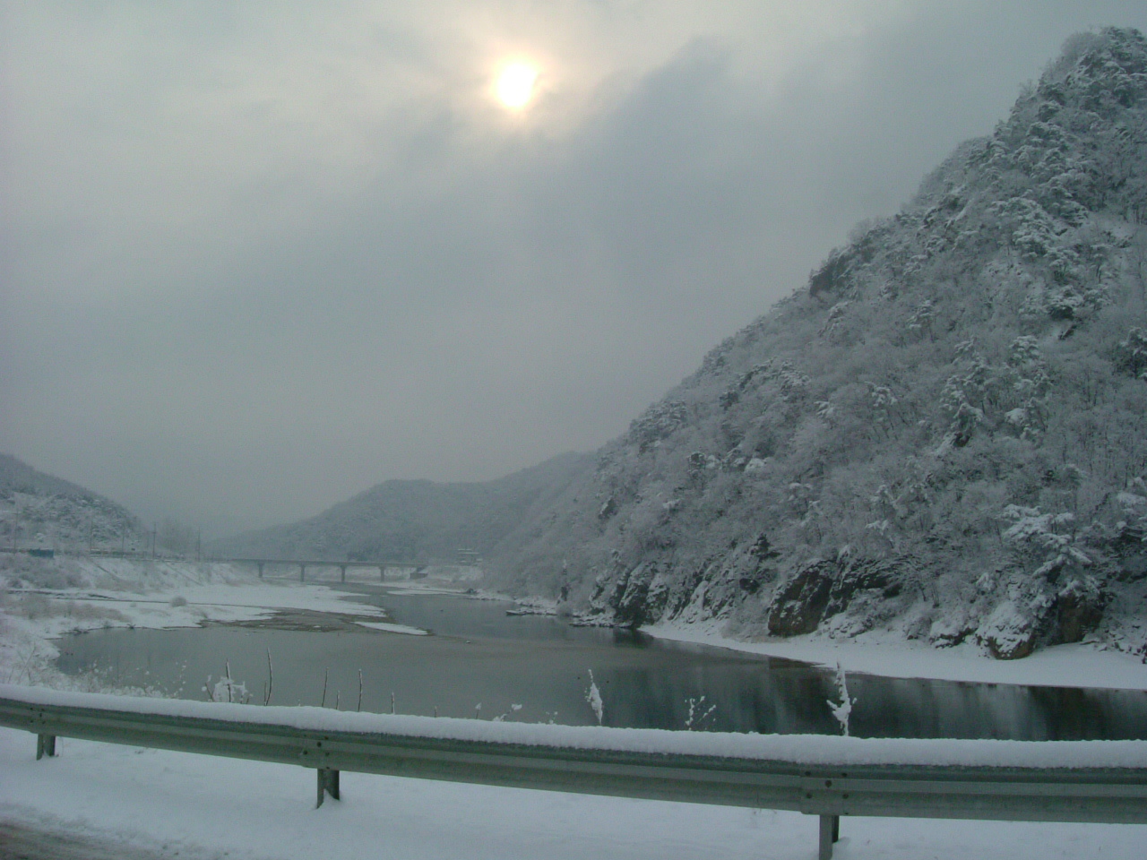 ��ǿ��� �ٶ� ��...